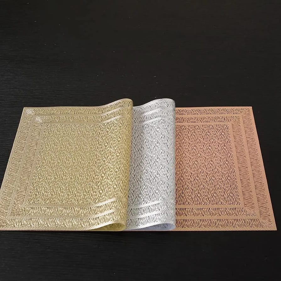 2/4/6 PVC Luxury Placemats Hollow Decorative Non-slip Table Mat PVC Insulated Hollow Placemat Kitchen Dining Table Mat Coaster Cup Pad HomeTable Mats Wipeable Vinyl Place Mat for Holiday Wedding Dinner Table Decoration Mat