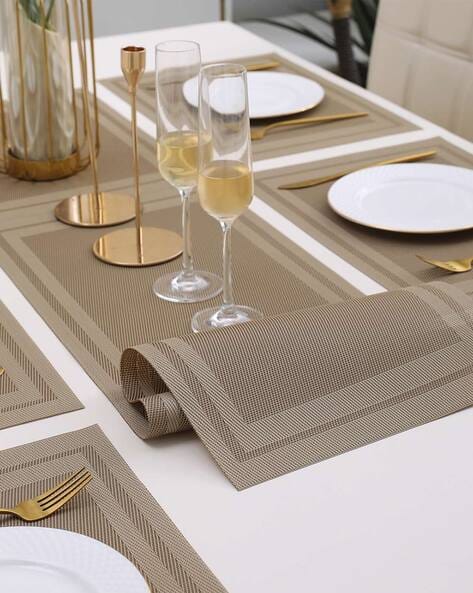 7Pcs Table Mat & Table Runner New Beige Color Set Heat Resistant Placemats, Stain Resistant Washable PVC Table Mats for Dining Table Woven Placemat