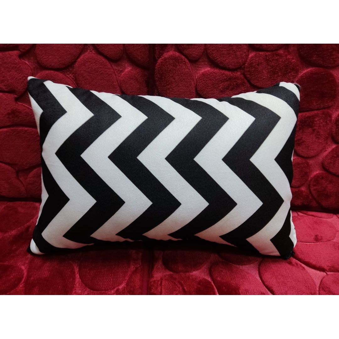Modern Black White Geometric Throw Cushion Case Chevron Grid Pillow Case High Quality Fashion Grid Zigzag Couch Decor 12 x 20