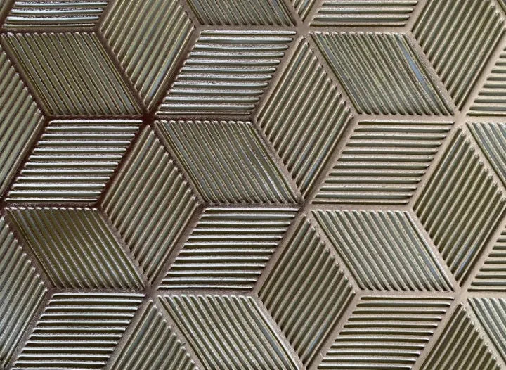 2/4/6 PVC Placemats & Coaster Golden Color Geometric Hollow Out Rose Flower Non Slip Dining Table Mats Coaster