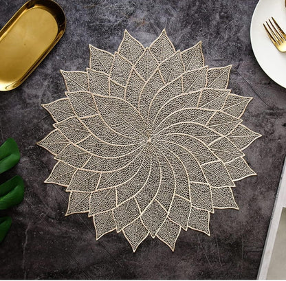 2/4/6/8 PVC Leaf Shape Placemats