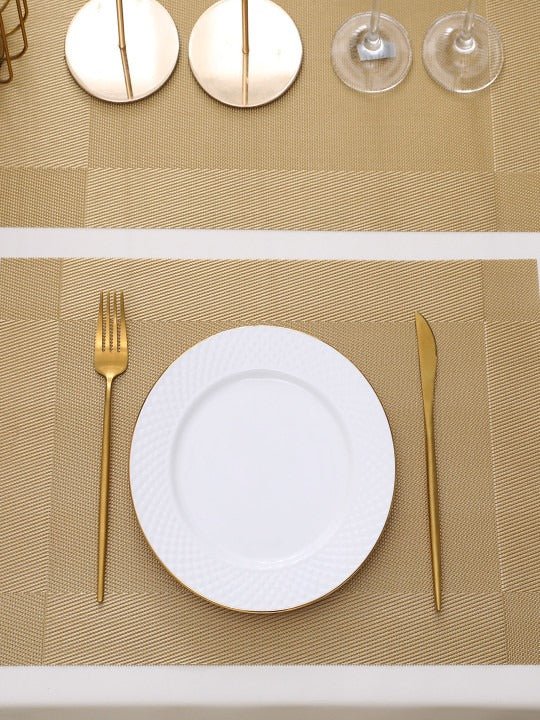 5 Pieces Golden PVC Washable Placemats with Runner