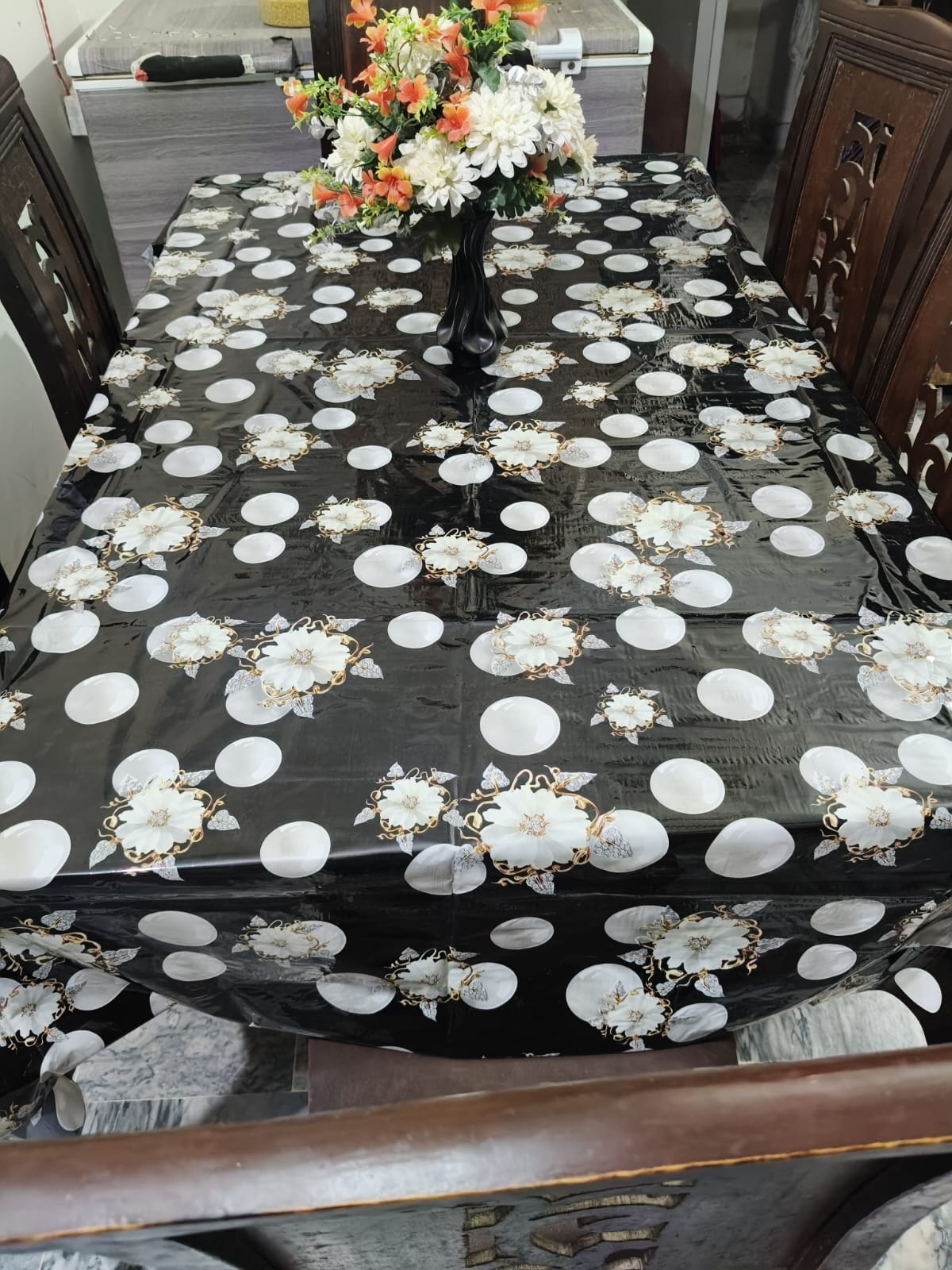 6 seater Premium Floral Table Cover