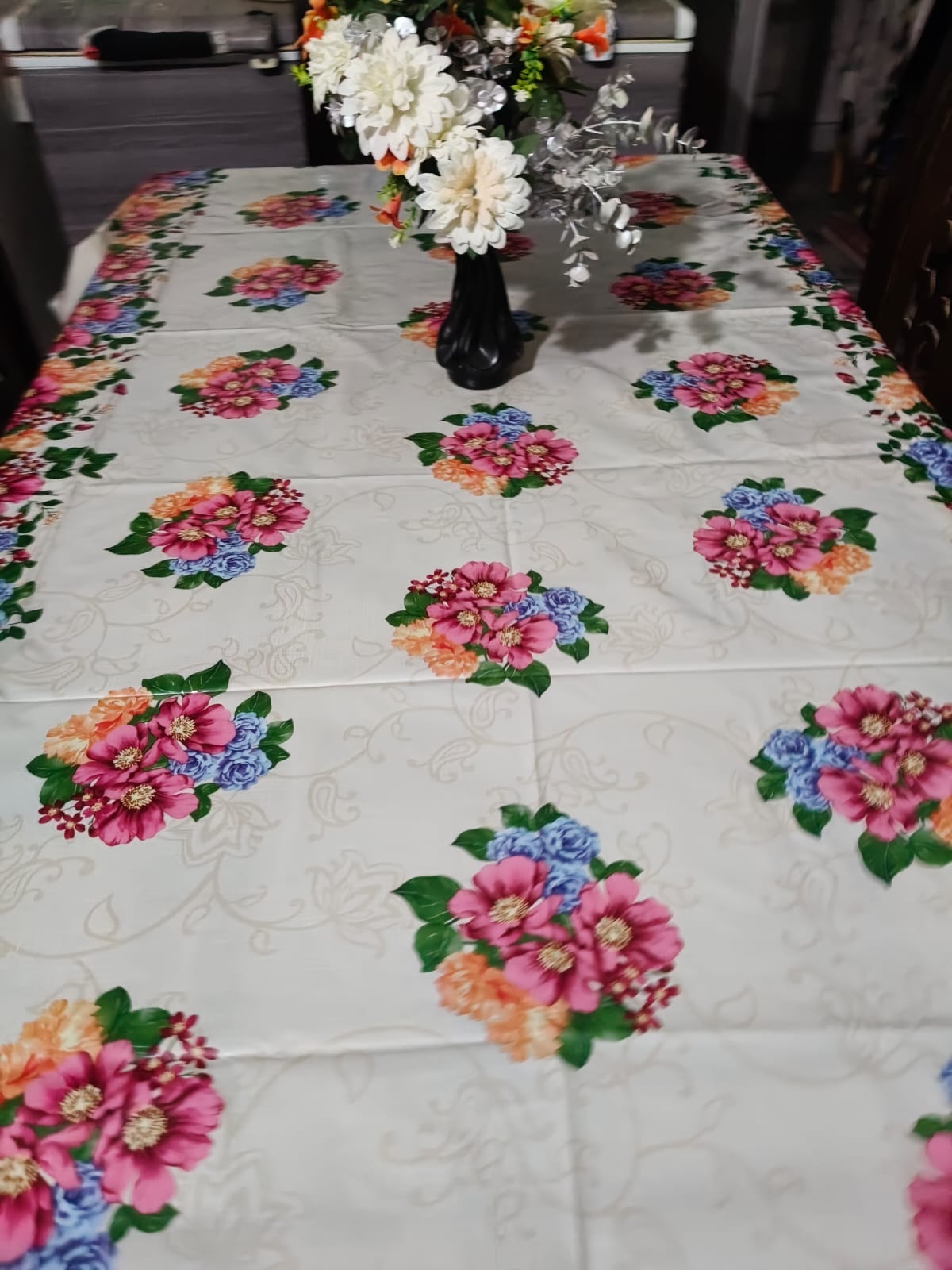 6 seater Premium Floral Table Cover