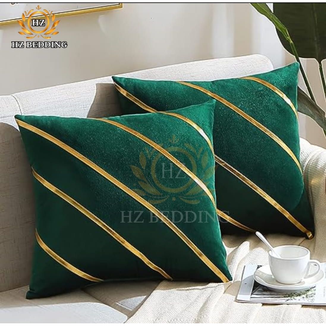 Decorative Throw Pillow Covers - Soft Velvet Gold Cushion Covers Pillow Cases for Sofa Bedroom Livingroom Car, 16 x 16