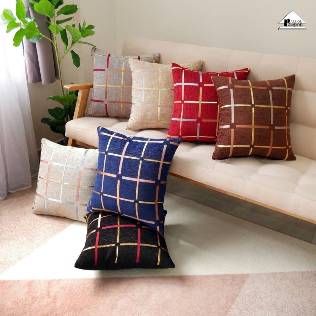 Plaid Bronzing Chenille Cushion Cover 16x16