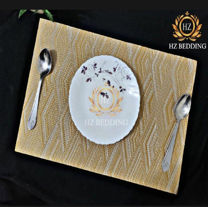 Set of 2/4/6/8pcs Golden Design Pvc Placemats,