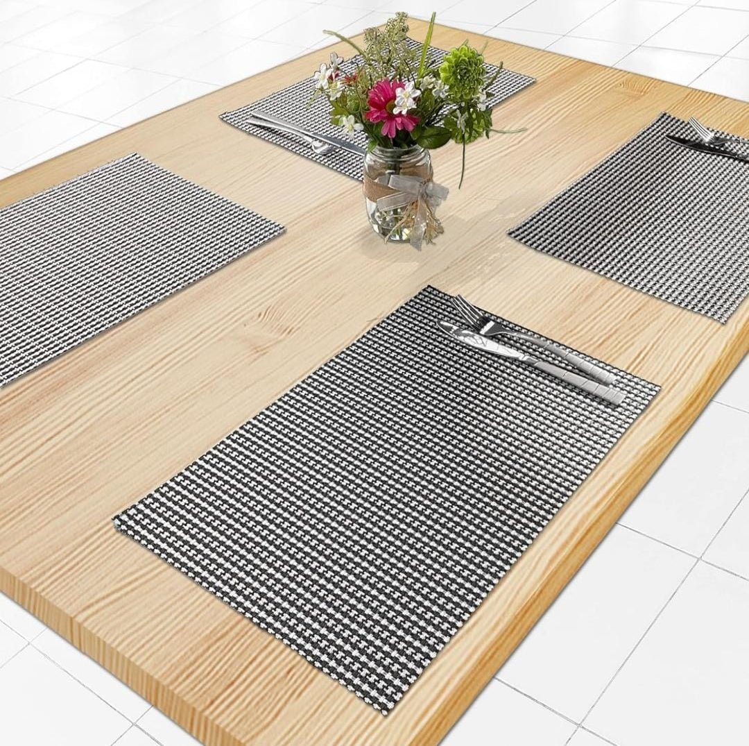 Set of 2/4/6/8pcs New Check Pvc Placemats,